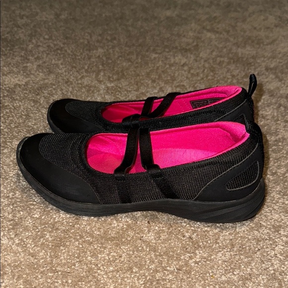 Vionic Agile Opal Women's Black Mary Jane Sneaker Shoes Size 6 - Picture 1 of 5